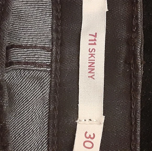 Vintage Levi's Jeans - Picture 12 of 12